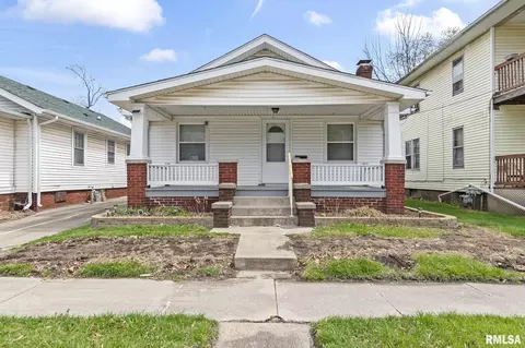 920 N Walnut St, Springfield, IL 62702
