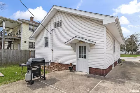 920 N Walnut St, Springfield, IL 62702 photo 28
