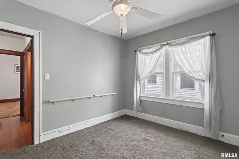 920 N Walnut St, Springfield, IL 62702 photo 17