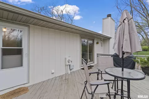 Exterior - 54 Top Hill Ln, Springfield, IL 62704 photo 7 of 7