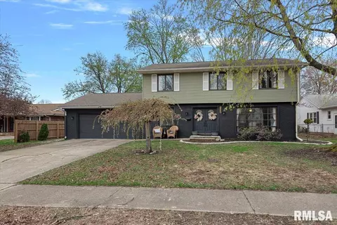 308 Astoria Rd, Springfield, IL 62704