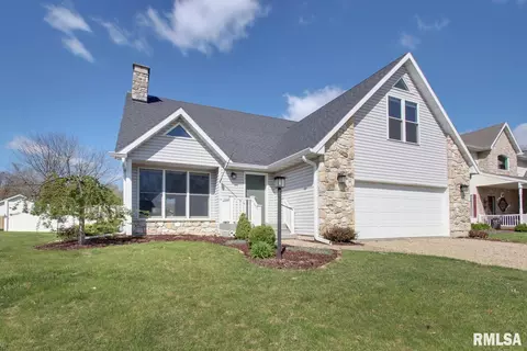 2215 Ravens Pt, Quincy, IL 62305