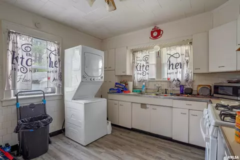 Other - 926 N 11th St, Springfield, IL 62702 photo 1 of 1