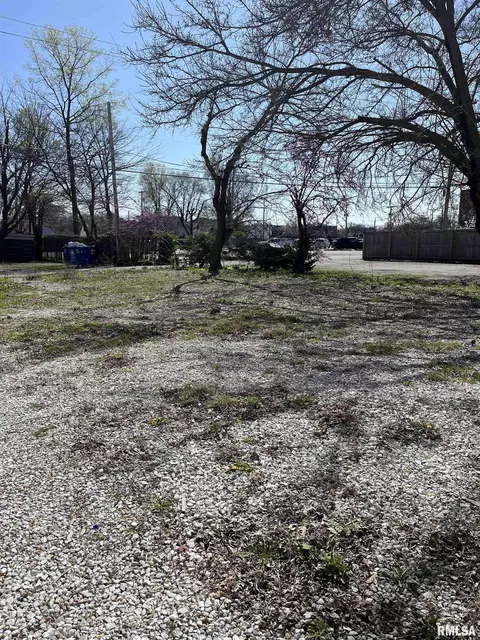 Other - 1108 S 2nd St, Springfield, IL 62704 photo 5 of 6