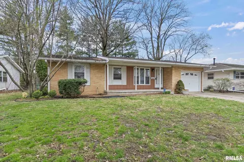 209 Dickinson Rd, Springfield, IL 62704