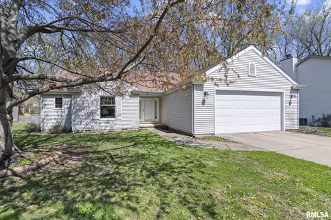 1305 Harmony Ct, Springfield, IL 62703 photo 2