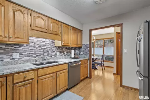 1305 Harmony Ct, Springfield, IL 62703 photo 7
