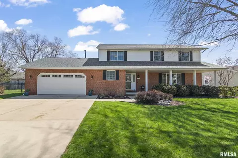 1104 Community Dr, Springfield, IL 62703