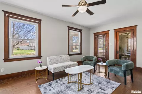 Other - 321 S Walnut St, Springfield, IL 62704 photo 2 of 9