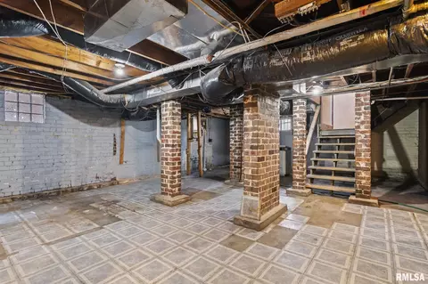 Other - 321 S Walnut St, Springfield, IL 62704 photo 9 of 9