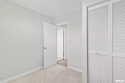 2318 Black Ave, Springfield, IL 62702 photo 22