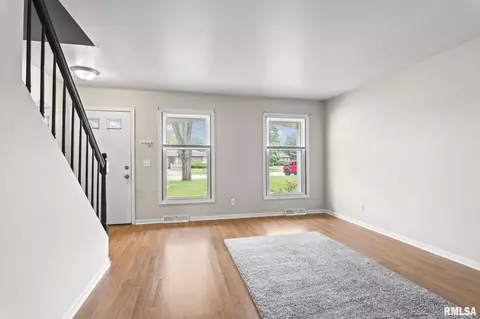 2624 Cooper Ave, Springfield, IL 62704 photo 6