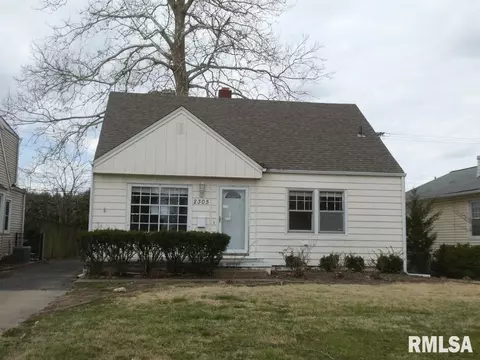 2305 S State St, Springfield, IL 62704