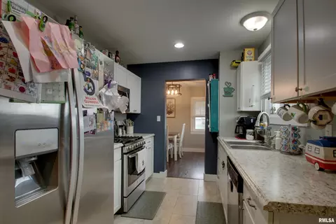 2316 Spring St, Quincy, IL 62301 photo 5
