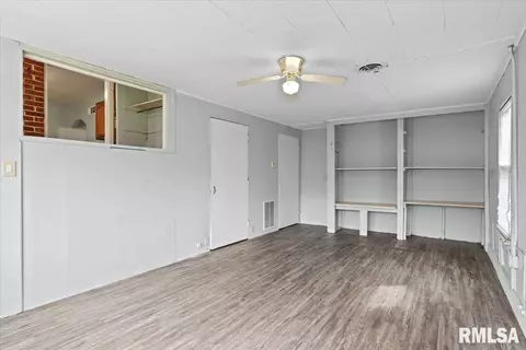 2905 S State St, Springfield, IL 62704 photo 13