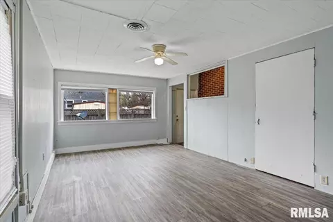 2905 S State St, Springfield, IL 62704 photo 14