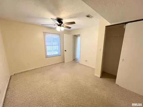 Bedroom - 905 W Wind Rose Ln, Athens, IL 62613 photo 2 of 9