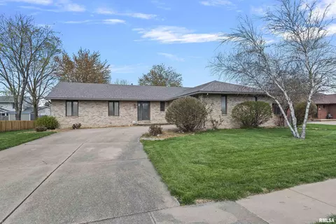 2509 Charlack Ave, Springfield, IL 62704