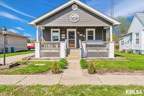 1223 N Ledlie Ave, Springfield, IL 62702