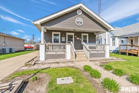 Exterior - 1223 N Ledlie Ave, Springfield, IL 62702 photo 9 of 10