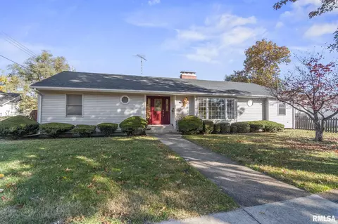524 W Madison St, Auburn, IL 62615