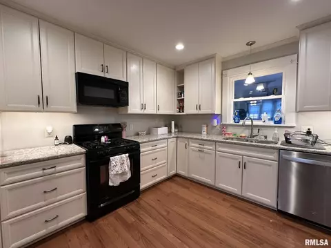 400 S Main St, Abingdon, IL 61410 photo 28