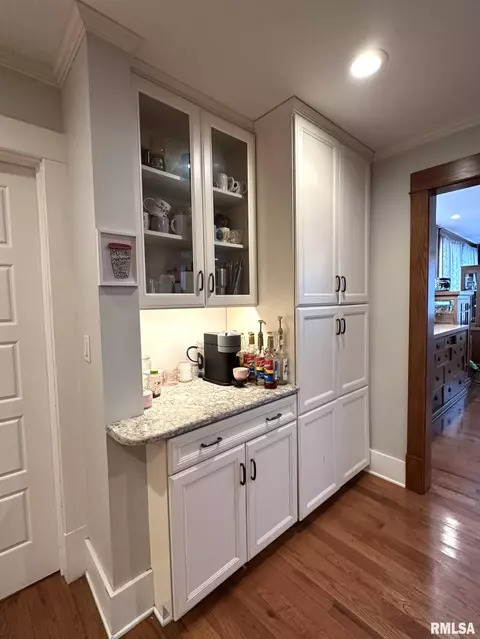 400 S Main St, Abingdon, IL 61410 photo 31