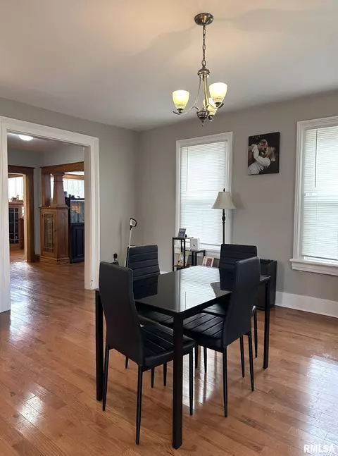 400 S Main St, Abingdon, IL 61410 photo 14