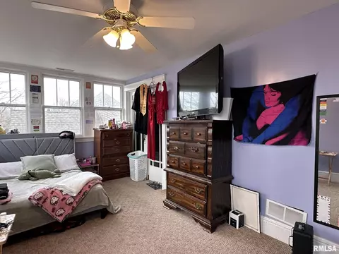 400 S Main St, Abingdon, IL 61410 photo 39