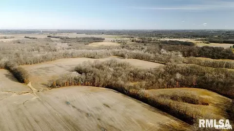 e500n300 E Rd, Oconee, IL 62553 photo 5