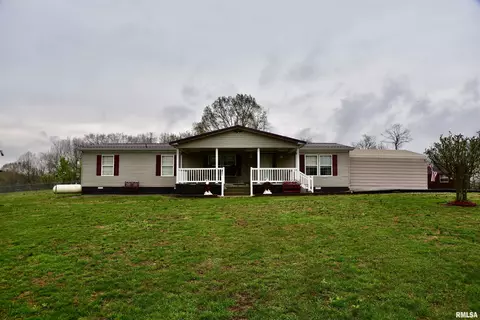 24 Davis Rd, Cave In Rock, IL 62919