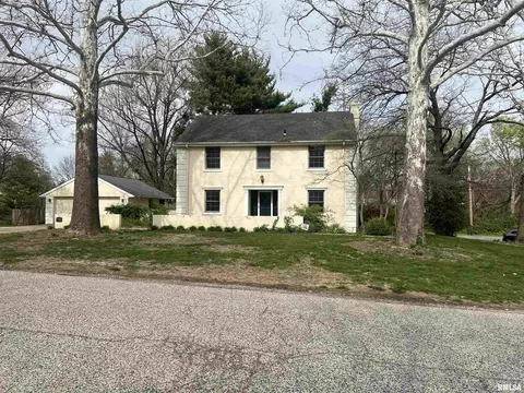 2001 Huntleigh Dr, Springfield, IL 62704 photo 2