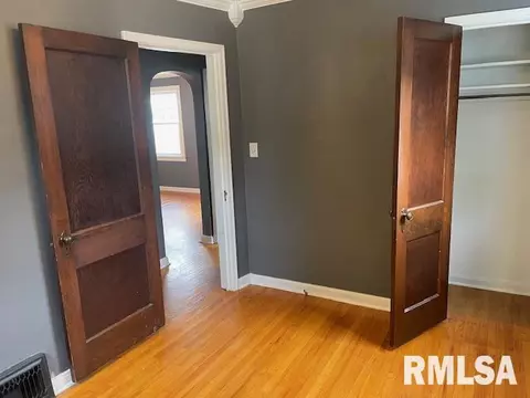 Bedroom - 2409 S 11th St, Springfield, IL 62703 photo 3 of 3