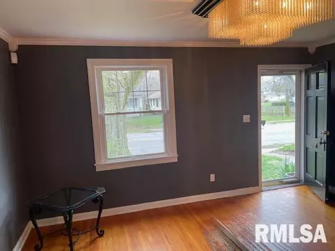 Entry Way - 2409 S 11th St, Springfield, IL 62703 photo 1 of 1