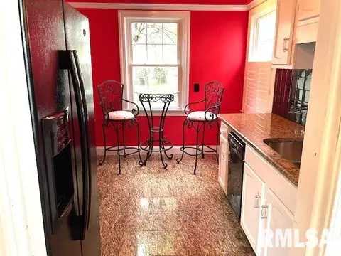 Kitchen - 2409 S 11th St, Springfield, IL 62703 photo 2 of 5