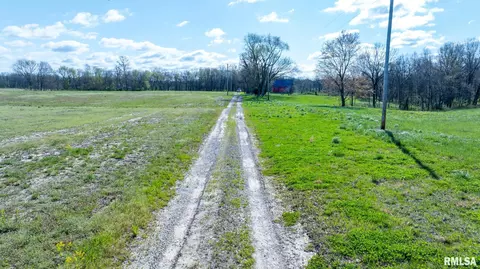 2114 Iuka Rd, Iuka, IL 62849 photo 10