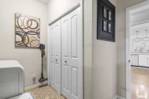 Other - 1516 Hosta St, Springfield, IL 62712 photo 3 of 4