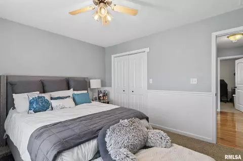 Bedroom - 1516 Hosta St, Springfield, IL 62712 photo 4 of 7