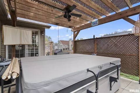 Exterior - 1516 Hosta St, Springfield, IL 62712 photo 10 of 10