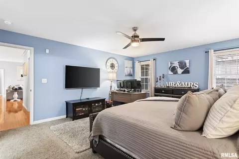 Bedroom - 1516 Hosta St, Springfield, IL 62712 photo 3 of 7