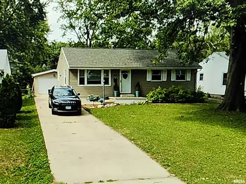 1721 W Glenn Ave, Springfield, IL 62704
