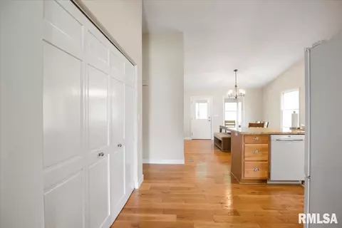 Entry Way - 4113 Camomile Ln, Springfield, IL 62707 photo 1 of 1