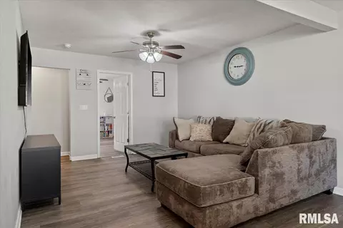 Other - 1626 Fairmont Dr, Springfield, IL 62702 photo 3 of 8