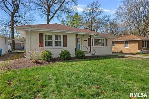 2104 Parkview Dr, Springfield, IL 62704 photo 3