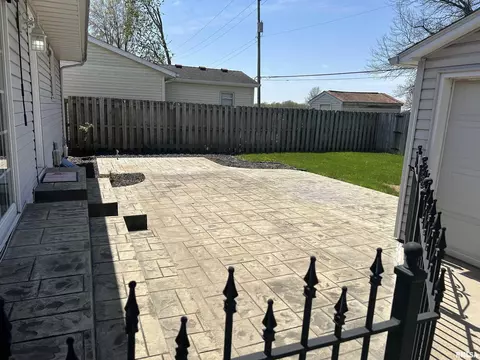 3921 Gooseneck Dr, Springfield, IL 62707 photo 3