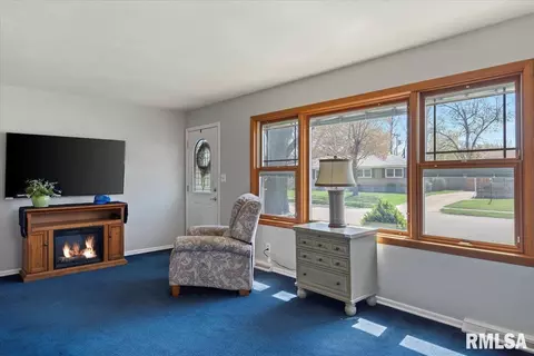 88 Del Mar Dr, Springfield, IL 62703 photo 6