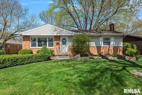 88 Del Mar Dr, Springfield, IL 62703