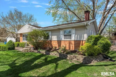 88 Del Mar Dr, Springfield, IL 62703 photo 3