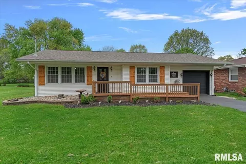 3217 Piper Rd, Springfield, IL 62707