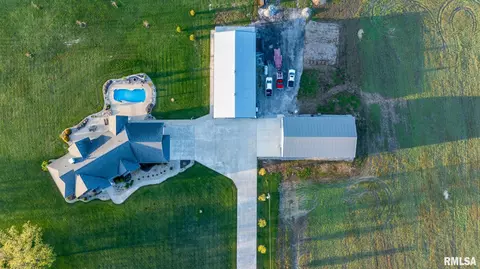View/Area - 1611 E Baseline Rd, Centralia, IL 62801 photo 14 of 16